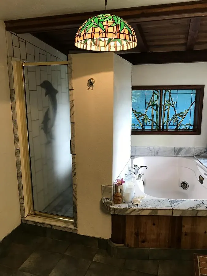 Hale Maluhia Country Inn Kailua-Kona
